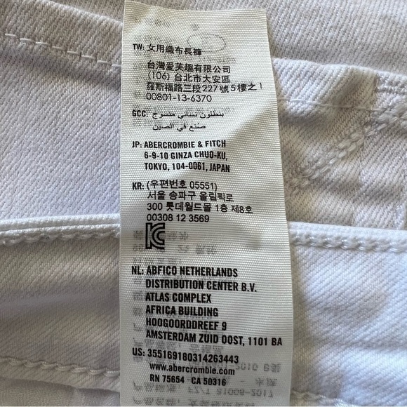 hollister HIGH RISE SUPER SKINNY CLASSIC STRETCH DISTRESSED WHITE JEANS - Picture 12 of 13